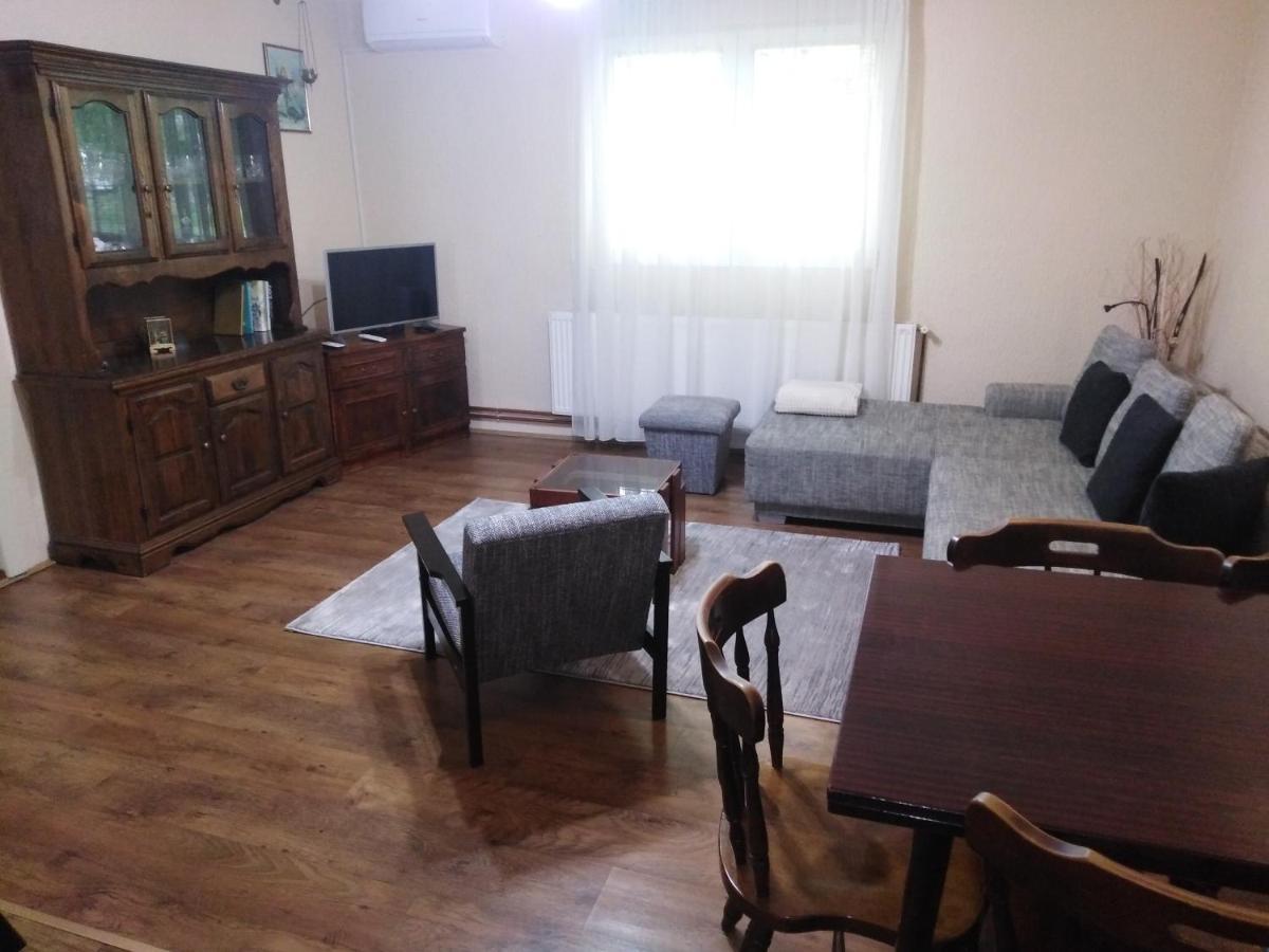 Mala Basta Apartment Bajina Basta Bagian luar foto